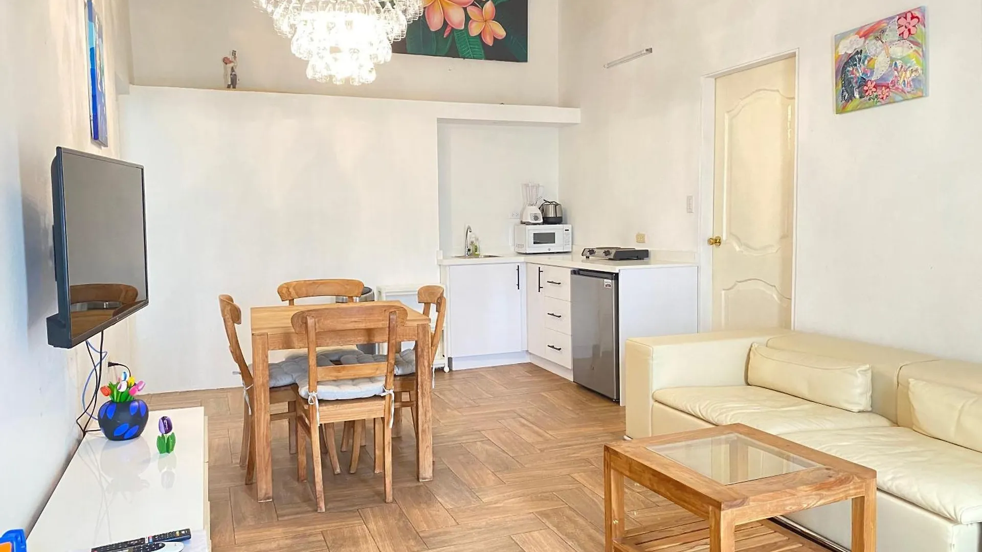 Apartment Casalina Garden 2 Blocks To Palm Beach & Kitesurfing School Aruba