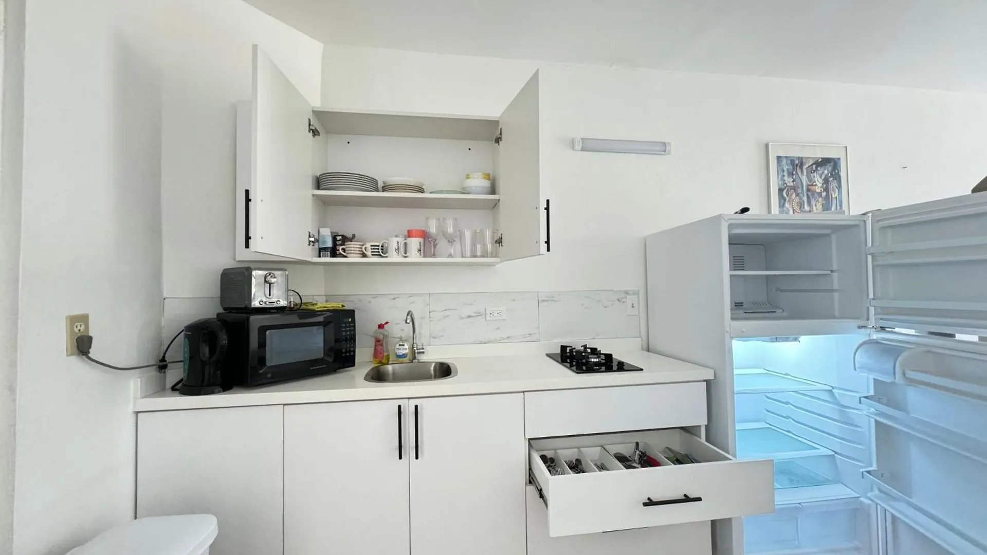 Casalina Garden 2 Blocks To Palm Beach & Kitesurfing School 0*,