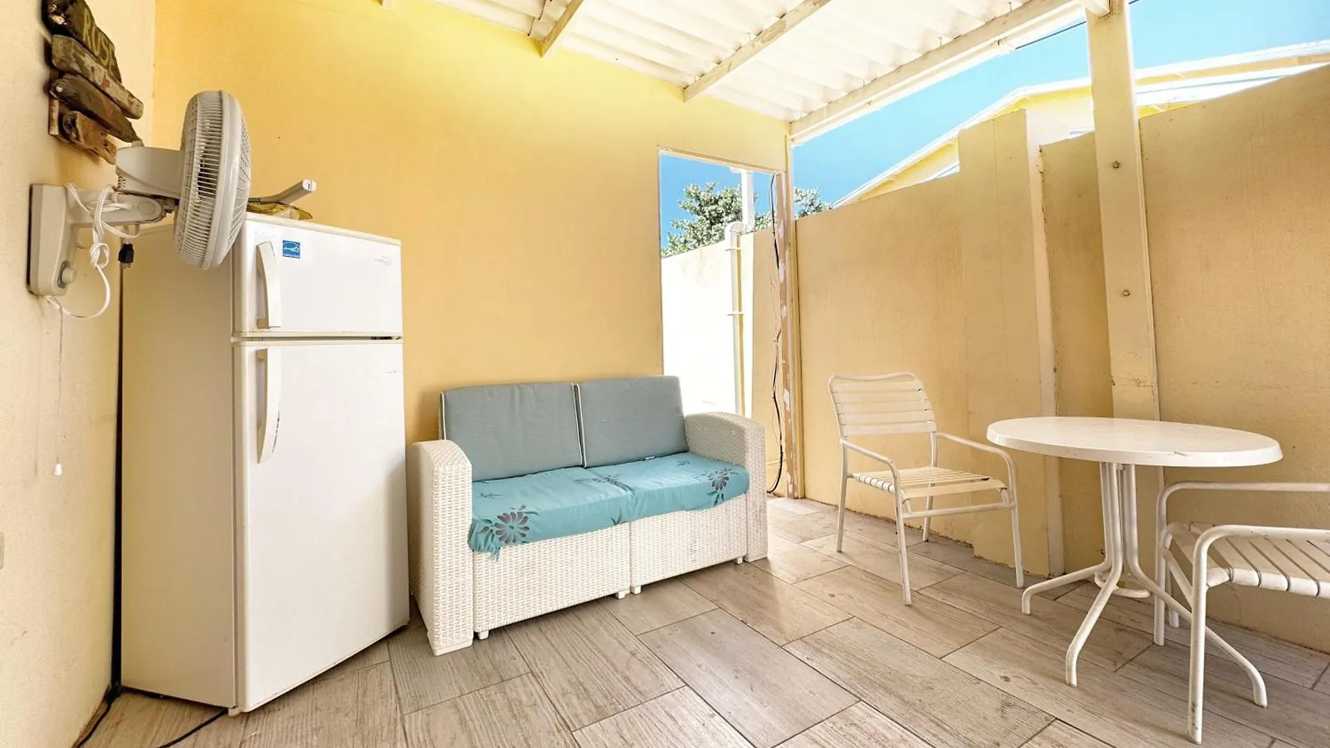 Casalina Garden 2 Blocks To Palm Beach & Kitesurfing School 0*,  Aruba
