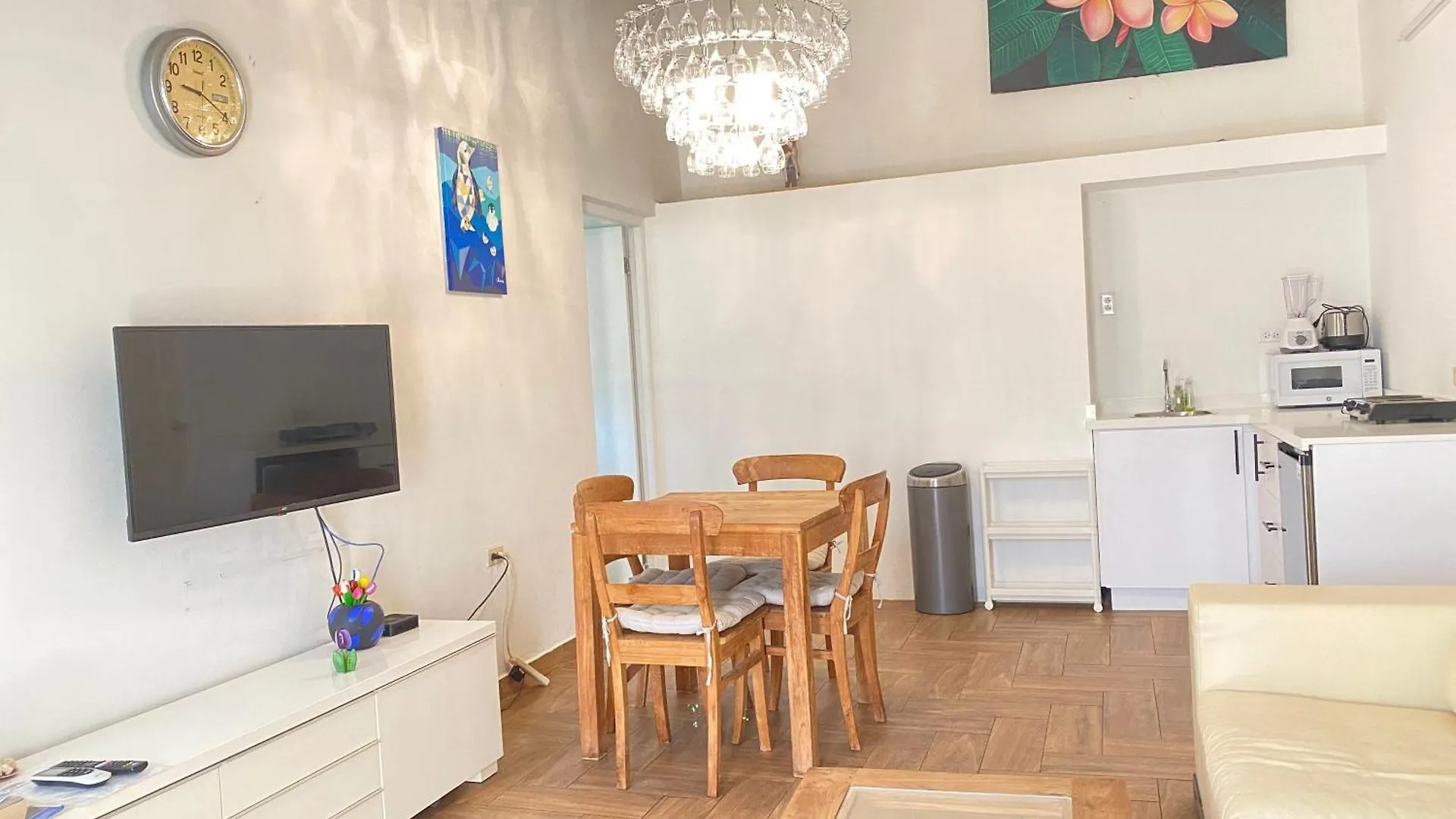 Casalina Garden 2 Blocks To Palm Beach & Kitesurfing School 0*,