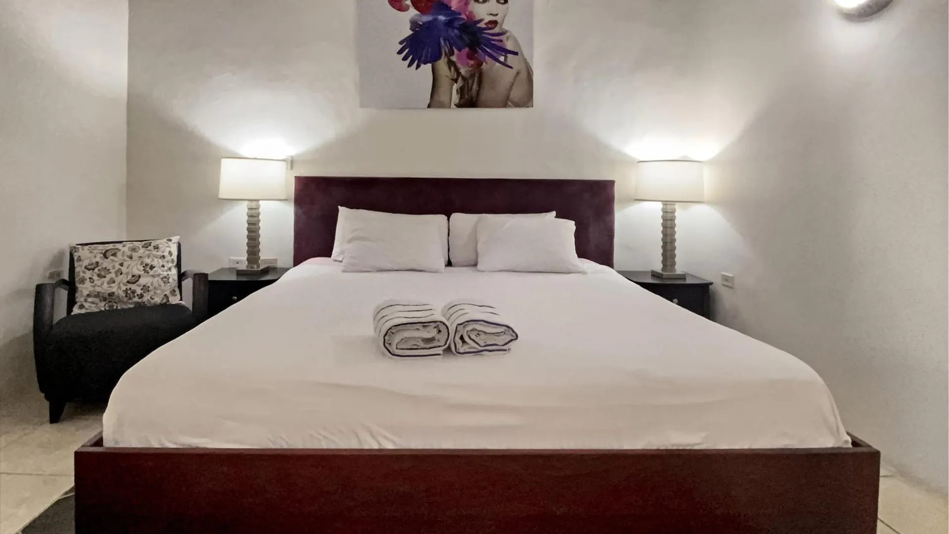 Casalina Garden 2 Blocks To Palm Beach & Kitesurfing School