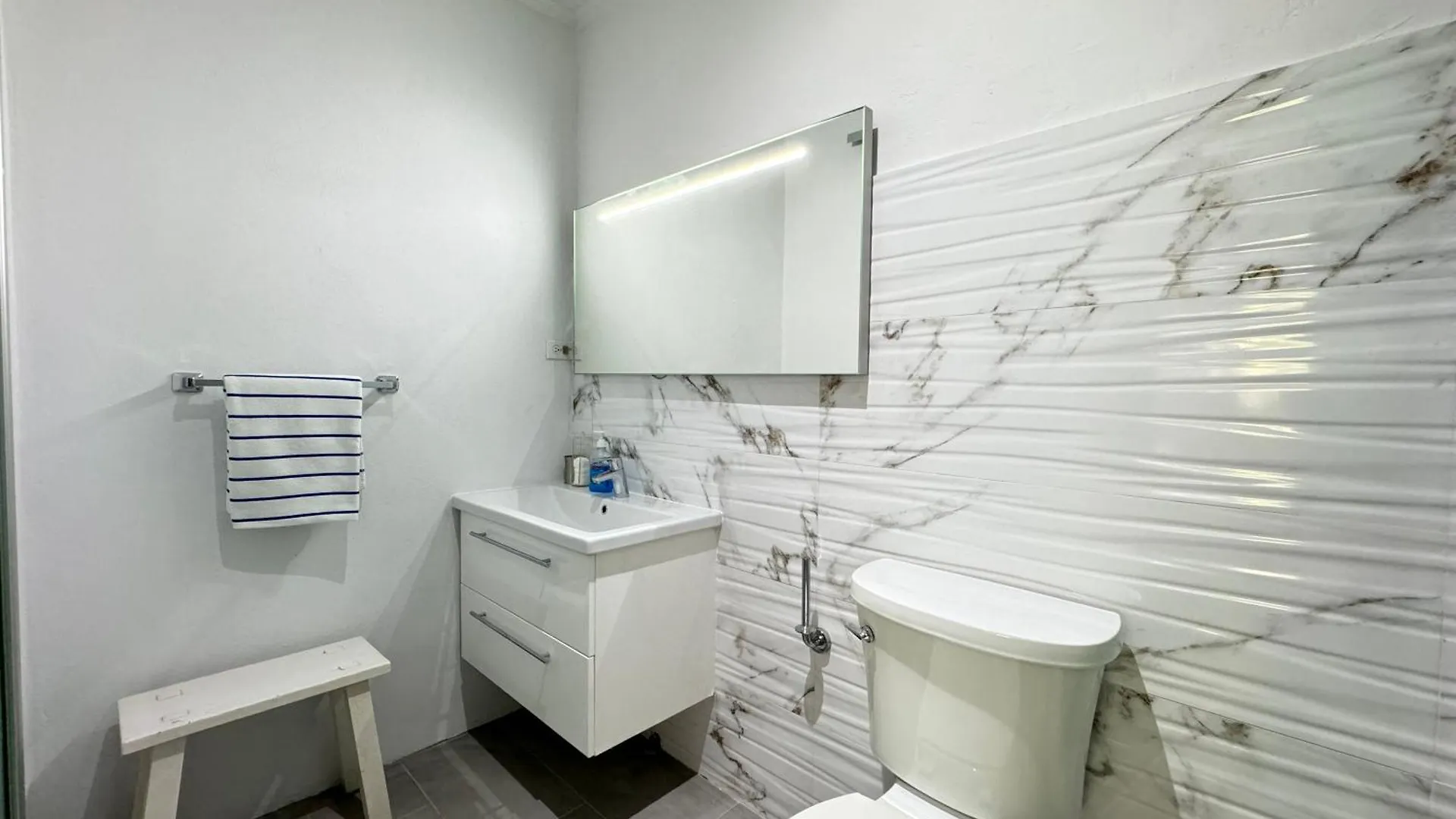 Casalina Garden 2 Blocks To Palm Beach & Kitesurfing School 0*,