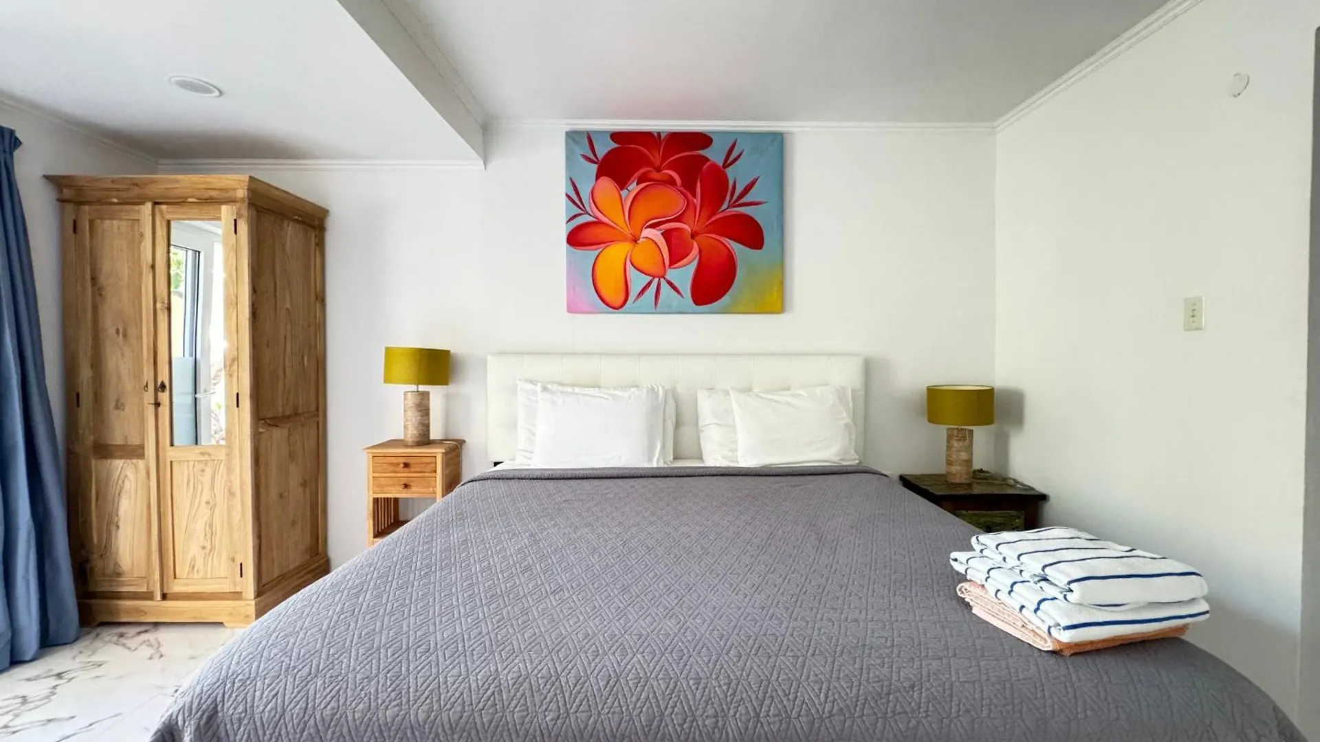 Casalina Garden 2 Blocks To Palm Beach & Kitesurfing School